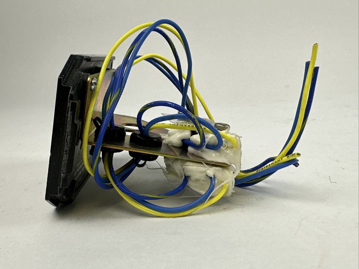 SQUARE D MA11286 AUXILIARY SWITCH 120/240V 50/60HZ 1/3HP