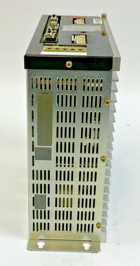 CINETIC AU45RC-20 AXIS CONTROL UNIT 230VAC 50/60HZ 200W 3.5A 1.2KVA 3P