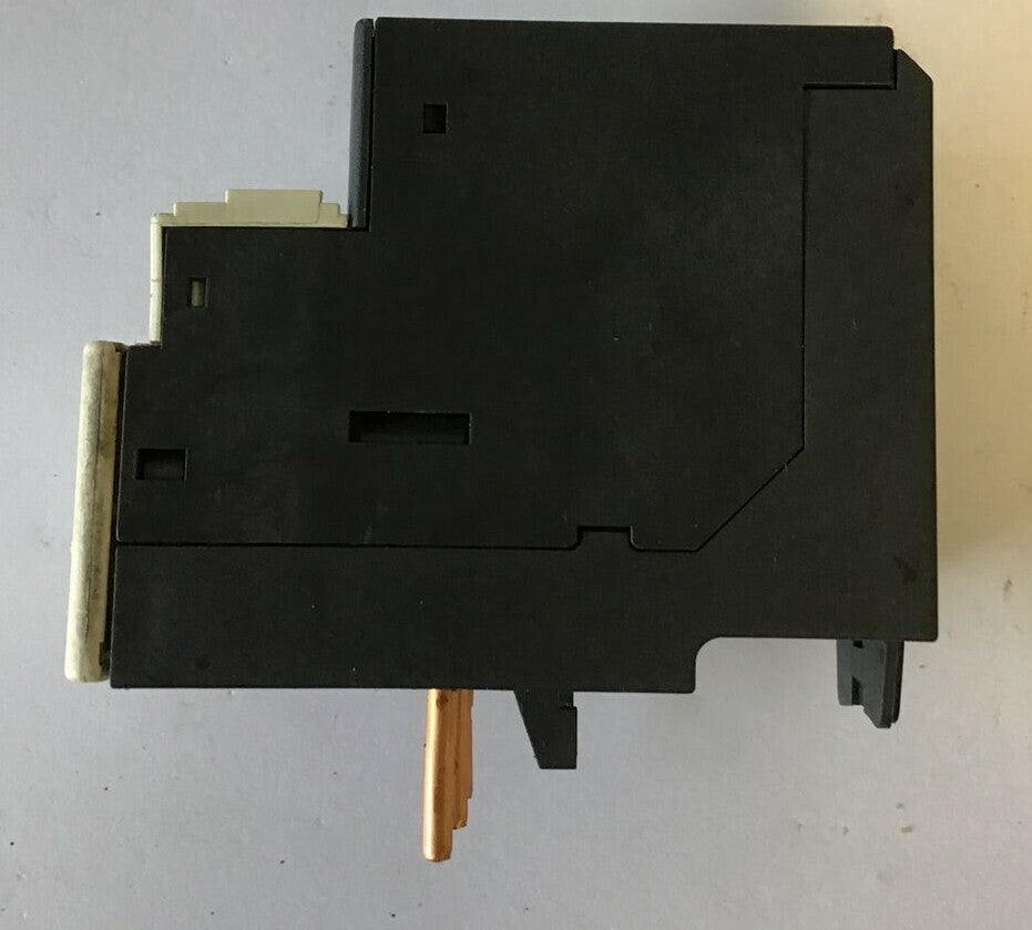TELEMECANIQUE LRD 07 1.6-2.5A 690VAC 6KV  CLASS 10 OVER LOAD RELAY
