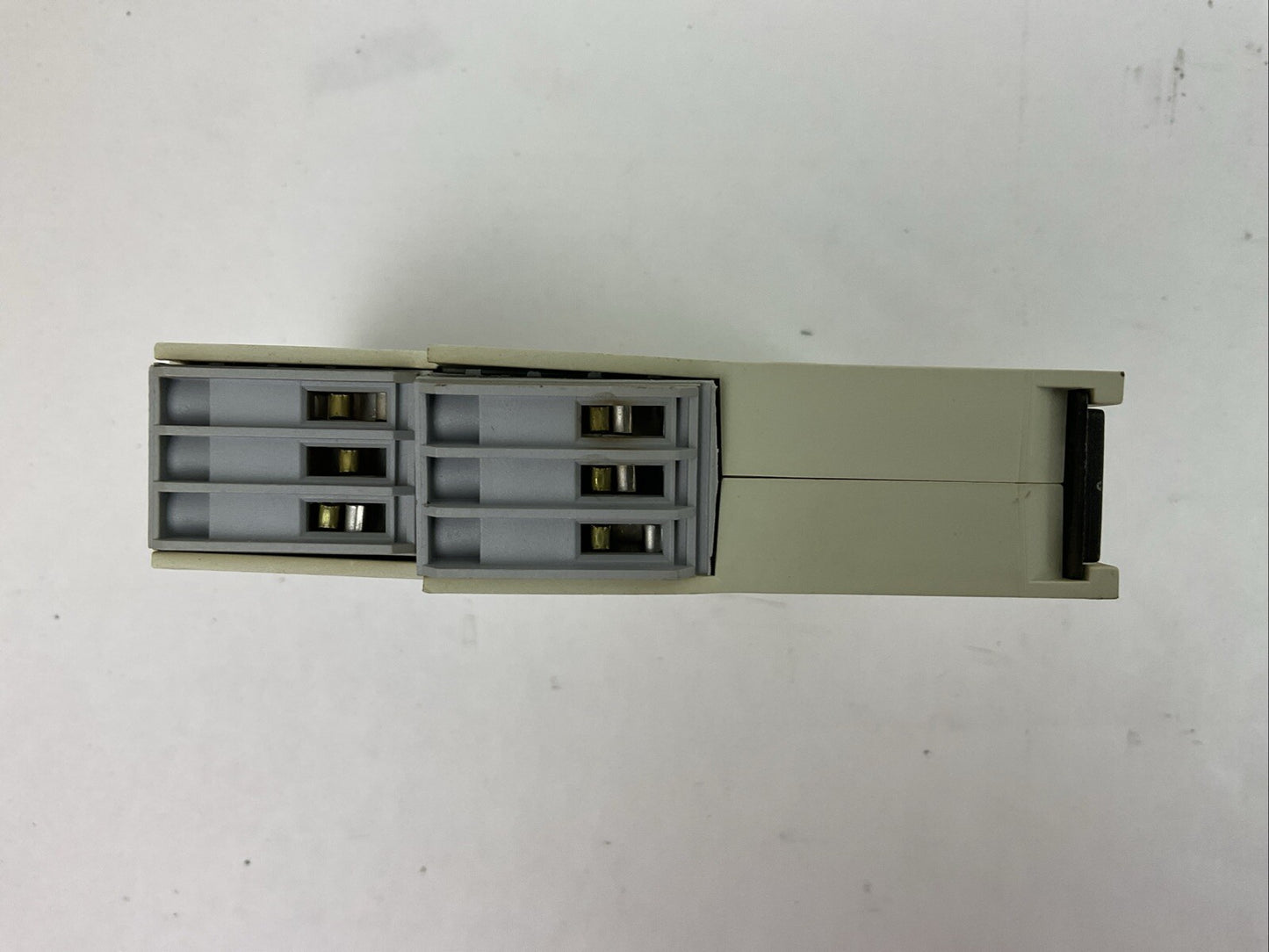ALLEN BRADLEY 817S-PTC-115 SER B THERMISTOR RELAY