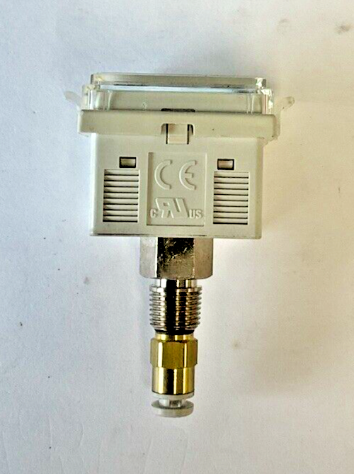 SMC ISE30A-01-N PRESSURE SWITCH 24VDC 40MA CLASS2