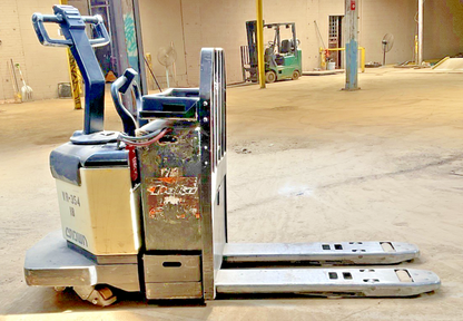 CROWN PE3540-60 PALLET JACK  6000LBS 24VDC BATT. TYPE E/ TRUCK TYPE E 7021.4HRS