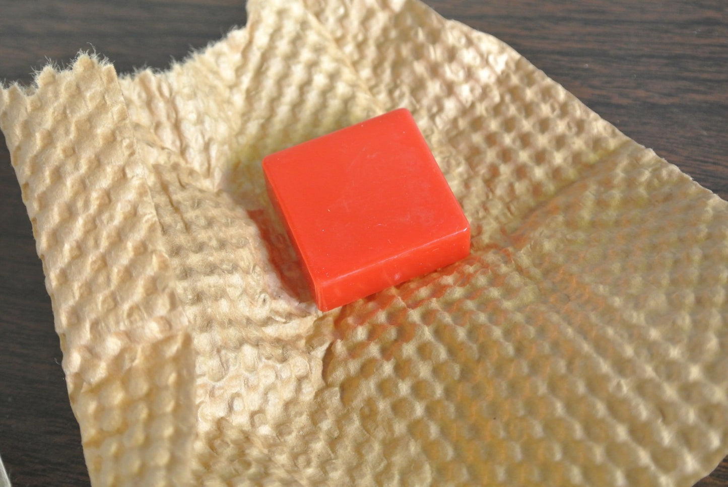 GE CR103C3202 - SQUARE INDICATING LIGHT - RED LENS - 125V AC/DC - NEW SURPLUS
