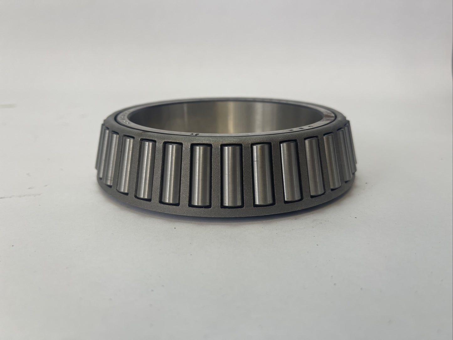 LM522549 TAPPERED ROLLER BEARING