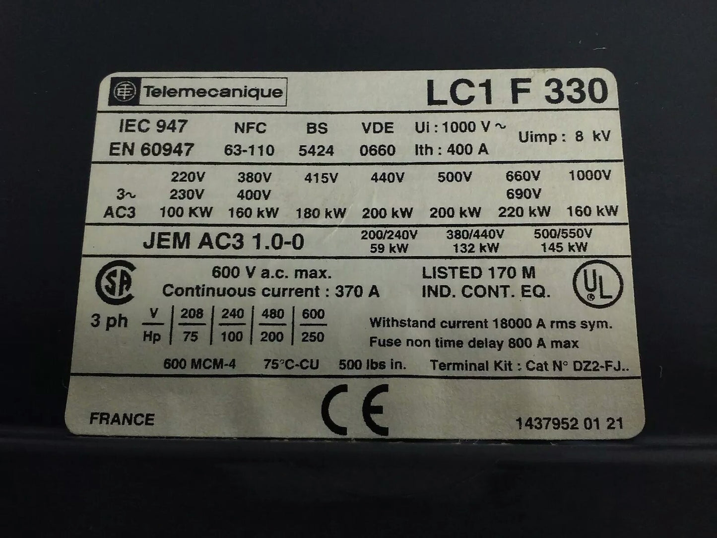 TELEMECANIQUE LC1F330 CONTACTOR, 3PH, 600V, 370A, 250HP, W/ 24V 40/400HZ  COIL