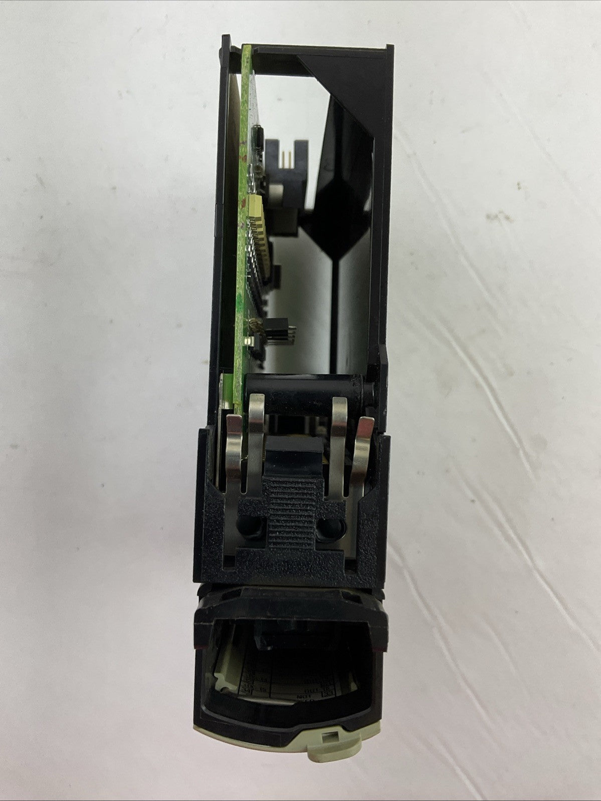 ALLEN BRADLEY 1756-OB16I SER A F/W REV 3.2 16PT ISOL OUTPUT