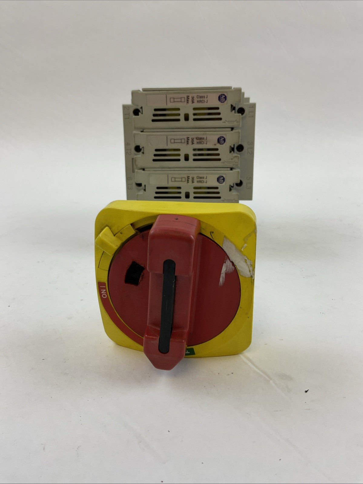 ALLEN BRADLEY 194R-J30-1753 SER A DISCONNECT SWITCH 194R-HS4E HANDLE SER A
