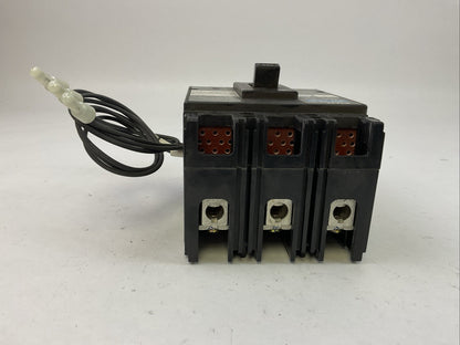 FUJI BU-ESB3015 CIRCUIT BREAKER 15A 600VAC 3P BU-WFH AUXILIARY SWITCH BU-FFH208A
