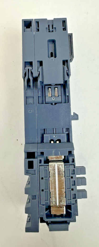 SIEMENS 6ES7 193-6BP20-0BF0 SIMATIC ET 200SP BASE UNIT