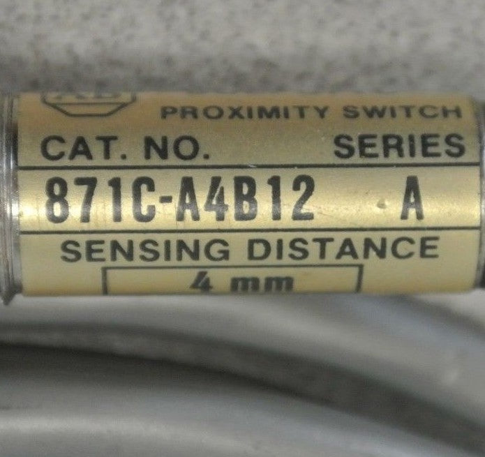 ALLEN-BRADLEY 871C-A4B12 CYLINDRICAL INDUCTIVE PROXIMITY SWITCH / 10-30VDC 12mm