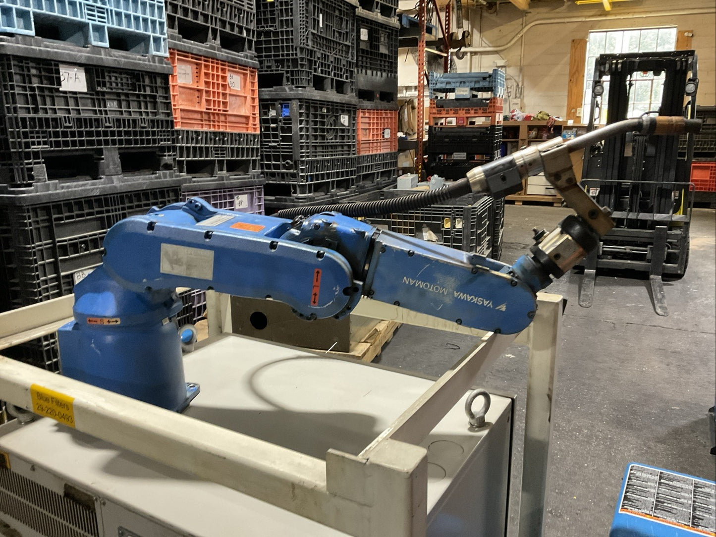 YASKAWA YR-MH00005-E10 WELDING DX100/MH5 TYPE ERDR-MH00005-B32 3PH 480V 50/60HZ