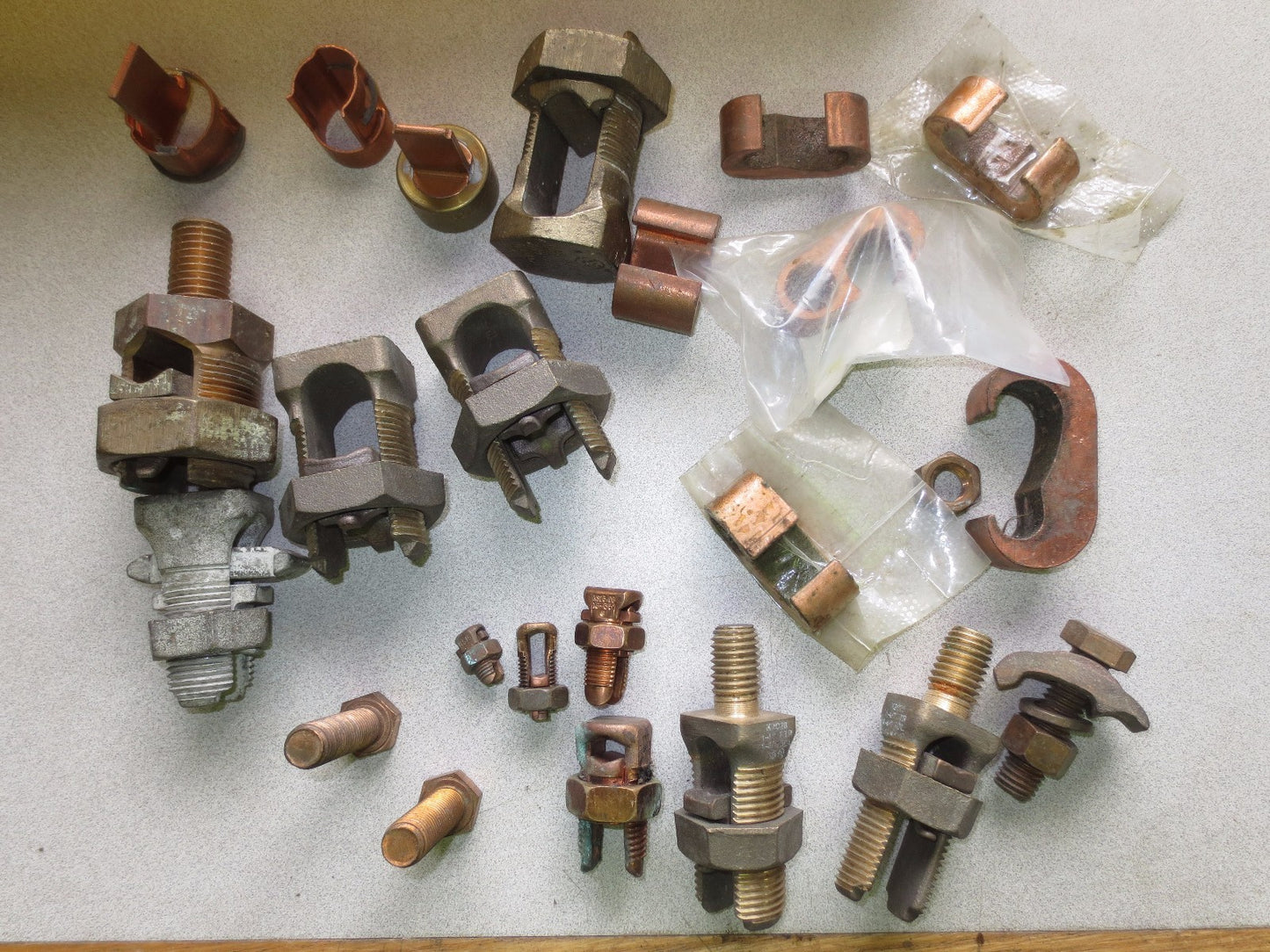BURNDY, BLACKBURN, other SPLIT BOLT and BRONZE and COPPER CONNECTORS, HARDWARE