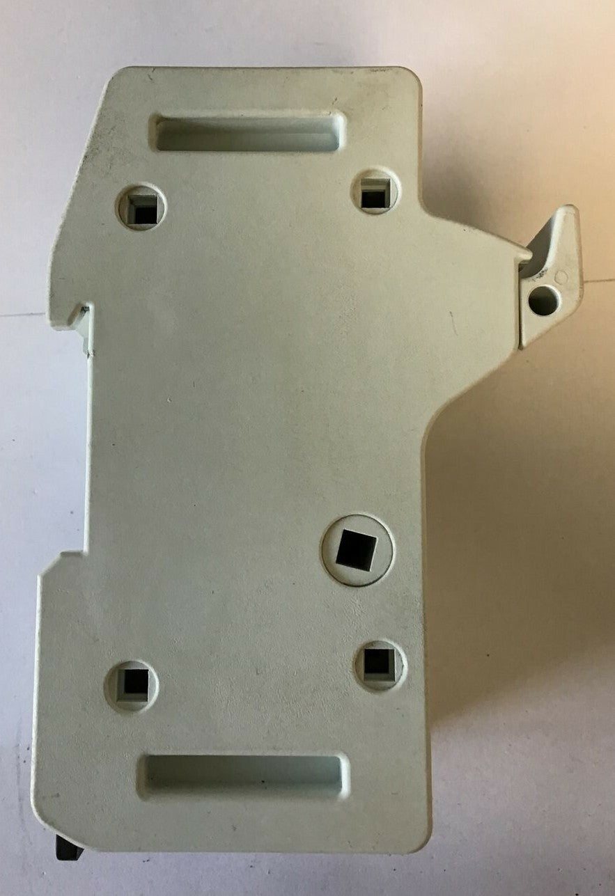 FERRAZ SHAWMUT US3J2I 2 POLE FUSE HOLDER *LOTOF2*