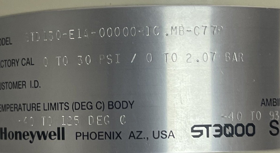HONEYWELL STD130-E1A-00000-1C.MB-C77P TRANSMITTER 0-30 PSI 0-2.07 BAR