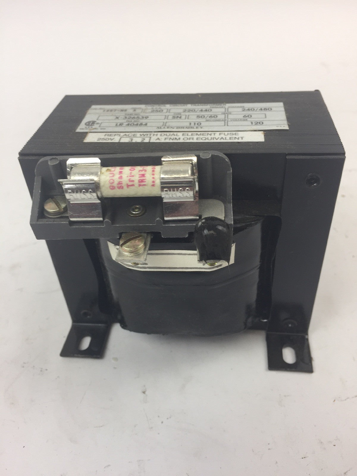 ALLEN BRADLEY 1497-N8 CONTROL CIRCUIT TRANSFORMER .250 KVA 240/480V 60HZ SER A