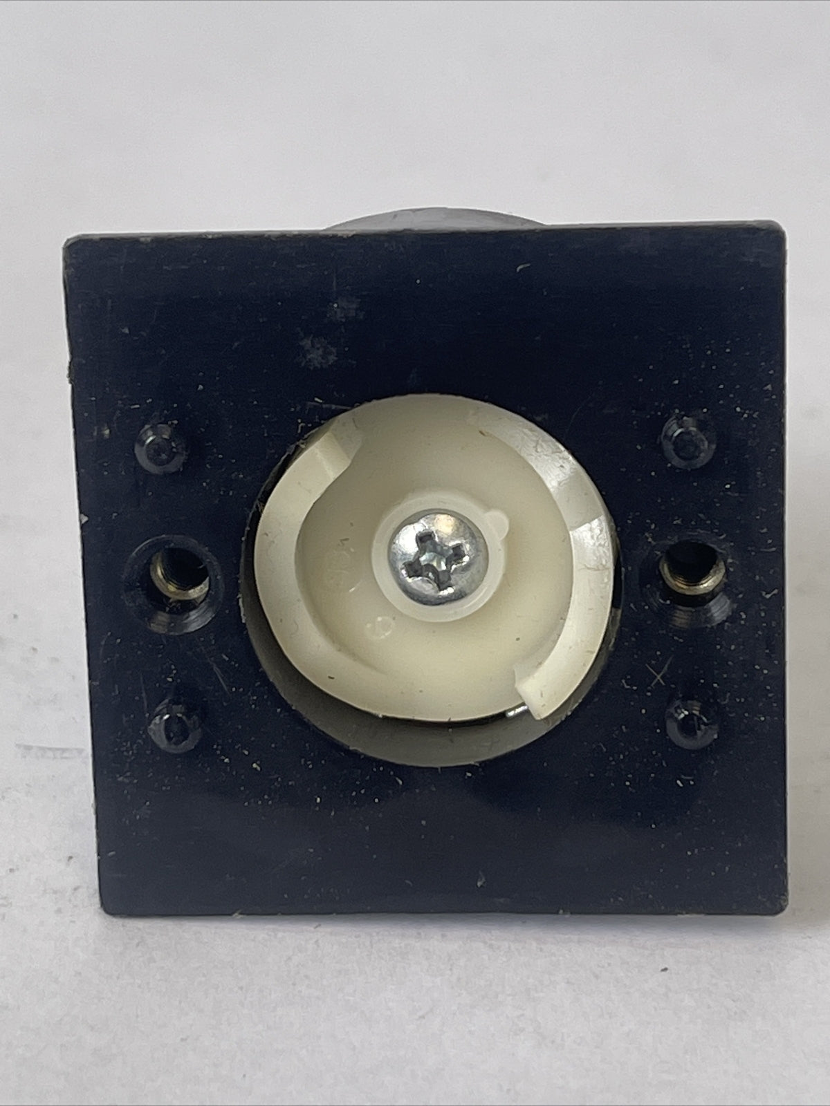 SYLVANIA CLARK BUL. 100T SS3MB3 SELECTOR SWITCH