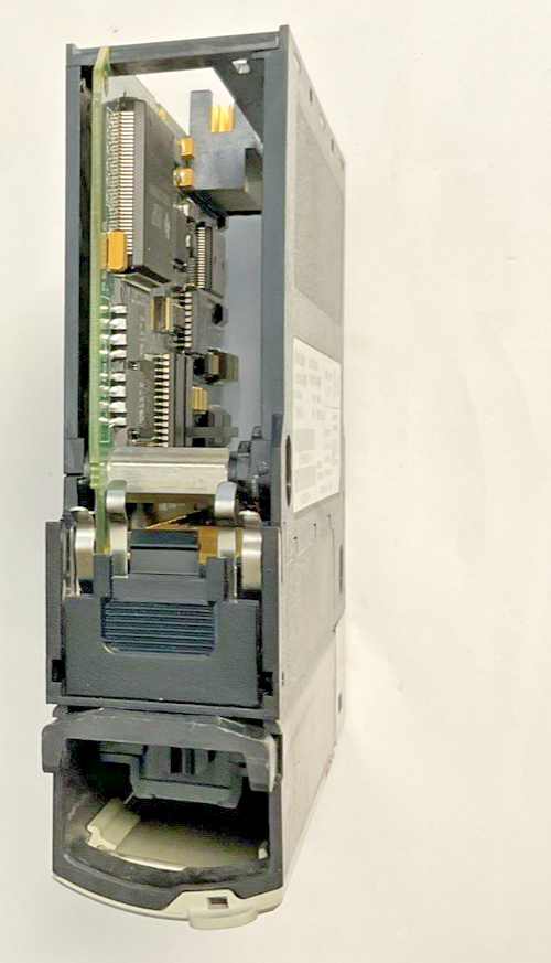 ALLEN BRADLEY 1756-M02AE/A SERVO MODULE SER.A 24VDC