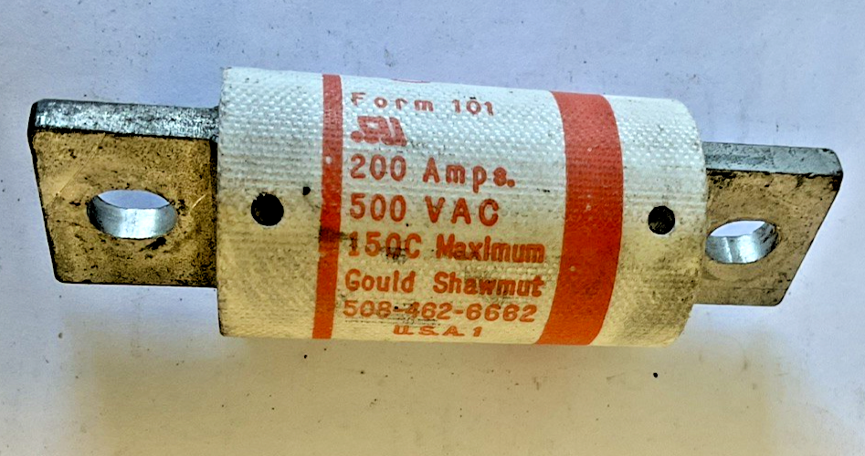 FERRAZ SHAWMUT/ GOULD A50P200 FUSE TYPE4 FORM101 200A 500VAC ***LOTOF4***