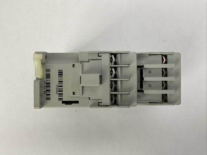 ALLEN BRADLEY 700-CF400E* SER A 600VAC COIL 24VDC CONTACTOR 100-F SER A