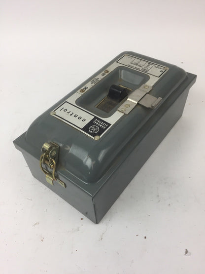GE CR1062 S7G MANUAL STARTER 2 POLE TOGGLE OPER 1 OVERLOAD NEMA SIZE 1