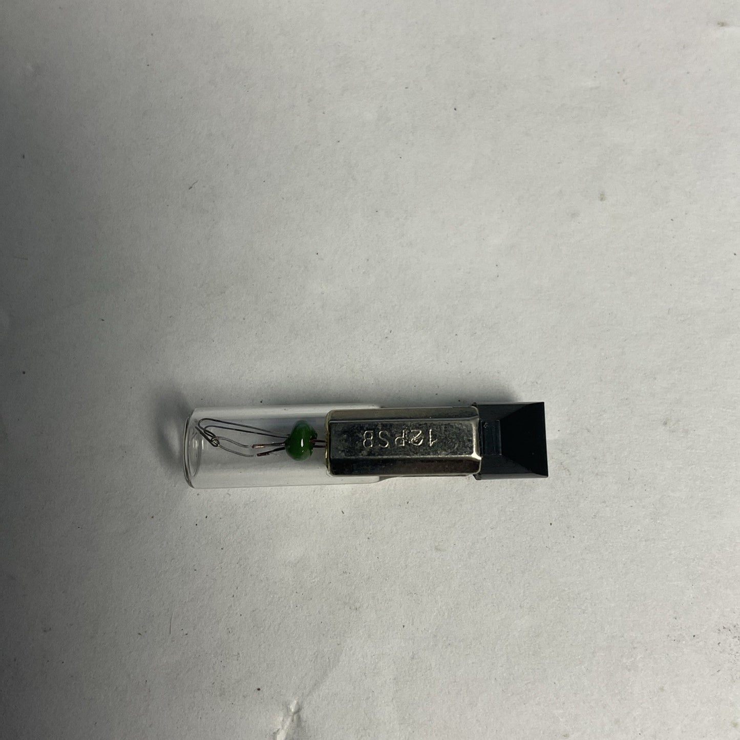 EIKO 12PSB MINIATURE BULB ***LOTOF20***