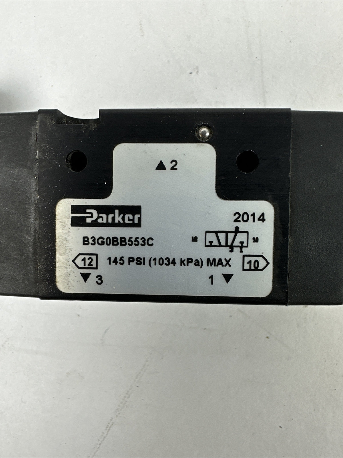 PARKER B3G0BB553C SOLENOID VALVE 145PSI P2E-KV31F 120V 60HZ 1.6VA