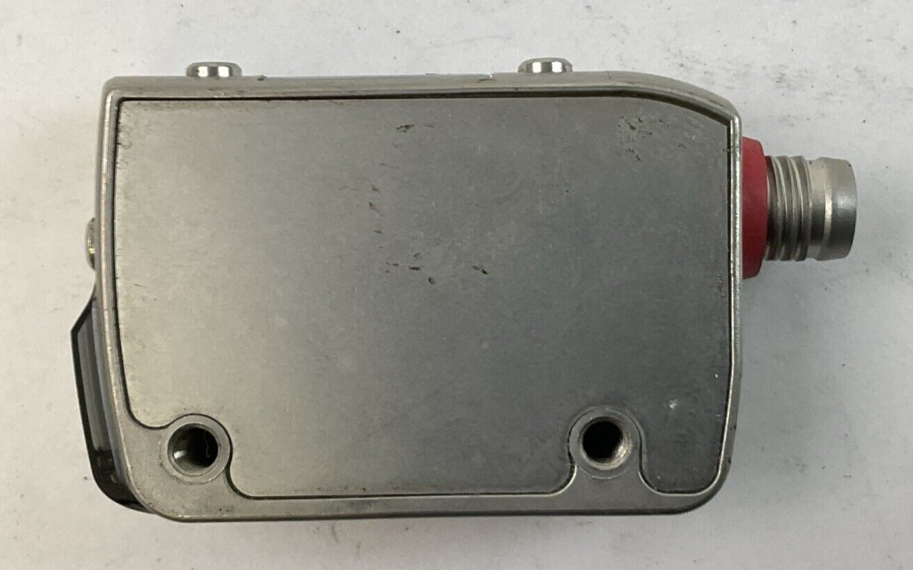 KEYENCE LR-ZB250CN LASER SENSOR 10-30VDC