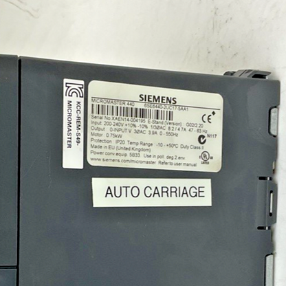 SIEMENS 6SE6440-2UC17-5AA1 MICROMASTER 440 DRIVE G02/2.20 550HZ 0.75KW