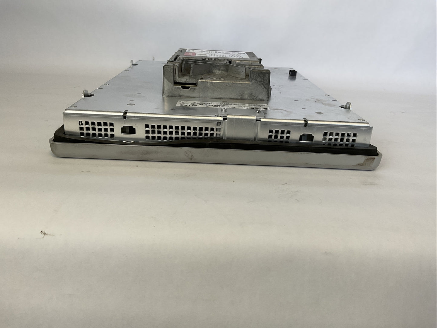 ALLEN BRADLEY 2711P-T15C4D9 SER A PANELVIEW PLUS 1500 (2711P-RP9D, 2711P-RDT15C)