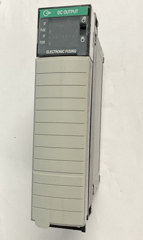 ALLEN BRADLEY 1756-OV16E DC OUTPUT 30VDC SINK SER.A