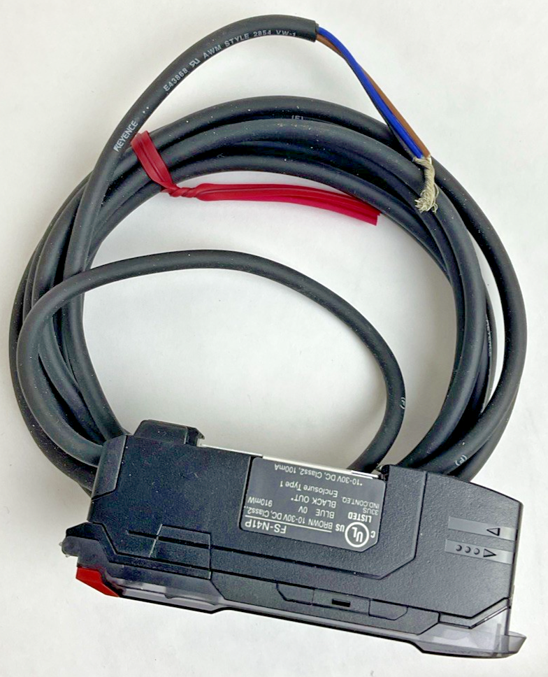 KEYENCE FS-N41P FIBER OPTIC CABLE 10-30VDC