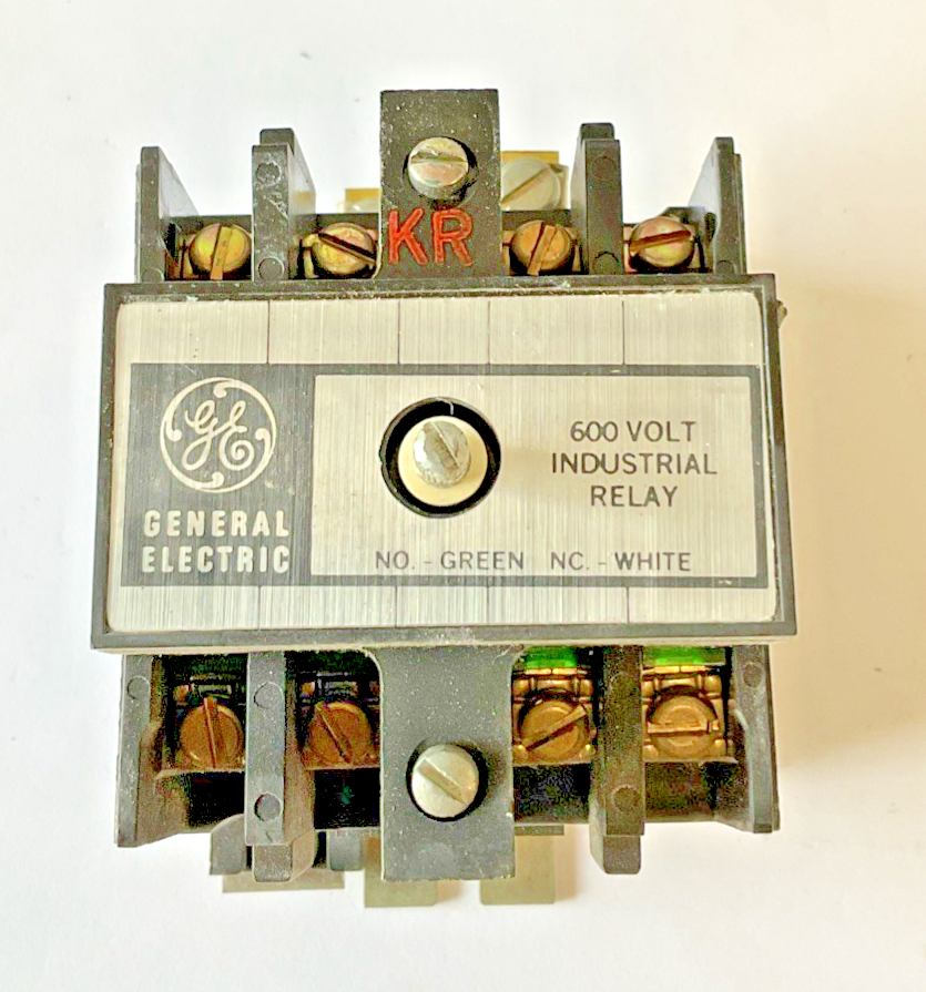 GENERAL ELECTRIC CR120B04002 RELAY SER.A 600V (1)MISSING COIL****LOTOF2****