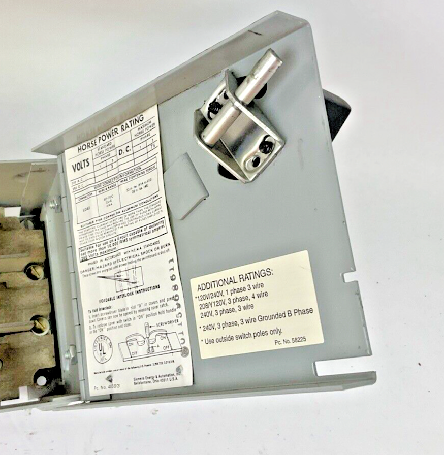 SIEMENS V7B3211 VACU-BREAK SWITCH 30A PH3 240V 3POLE FUSIBLE