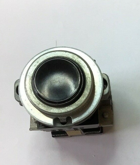CUTLER HAMMER 10250H375A10 PUSH BUTTON ELEMENT BLACK 600V