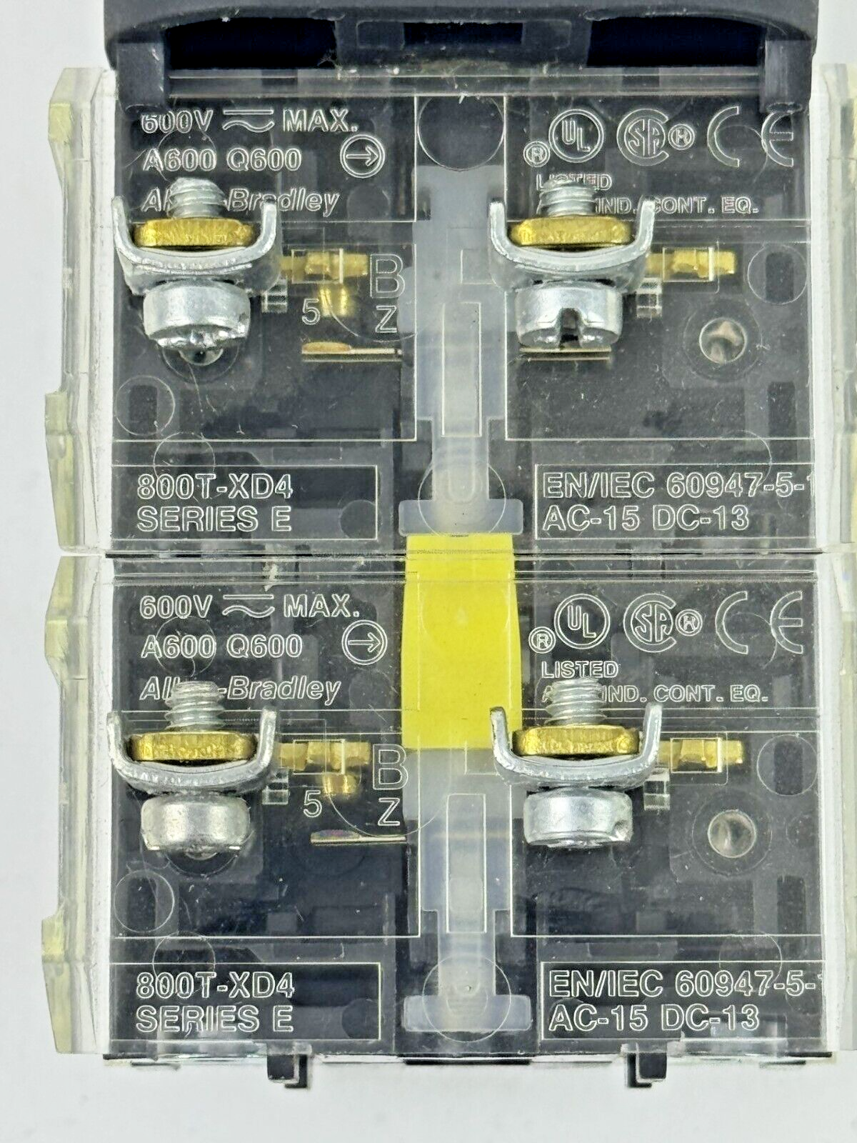 ALLEN-BRADLEY - 800T-FXTQH2RA5 SER. U - RED MUSHROOM PUSH/PULL BUTTON W/ BLOCK