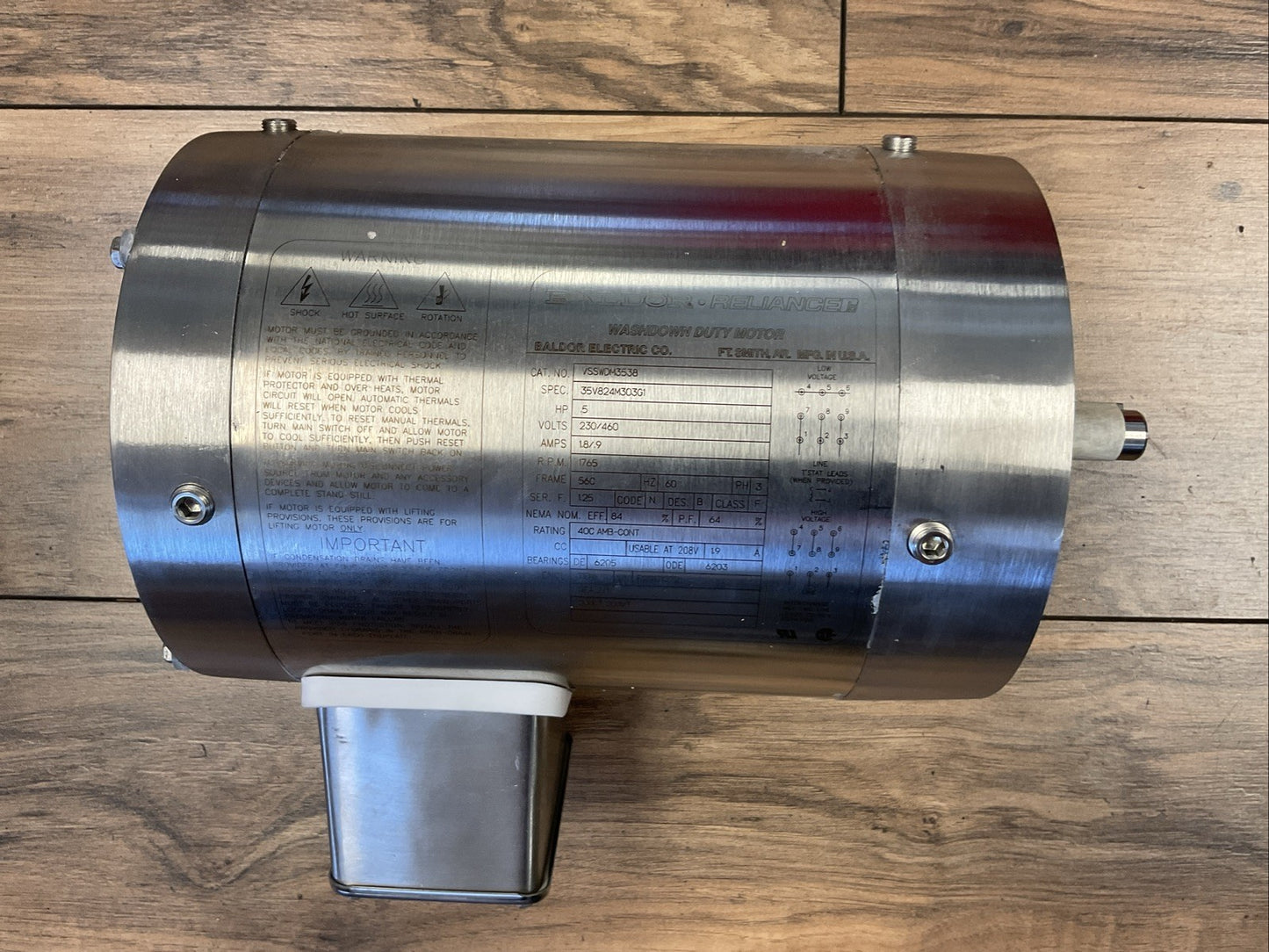 BALDOR VSSWDM3538 MOTOR 0.5HP 230/460V 60HZ 1.8/0.9AMP 1765RPM 3PH