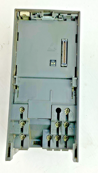 SIEMENS 6SE6440-2UD13-7AA1 FREQUENCY INVERTER MICRMASTER 440 VER. H01/2.21