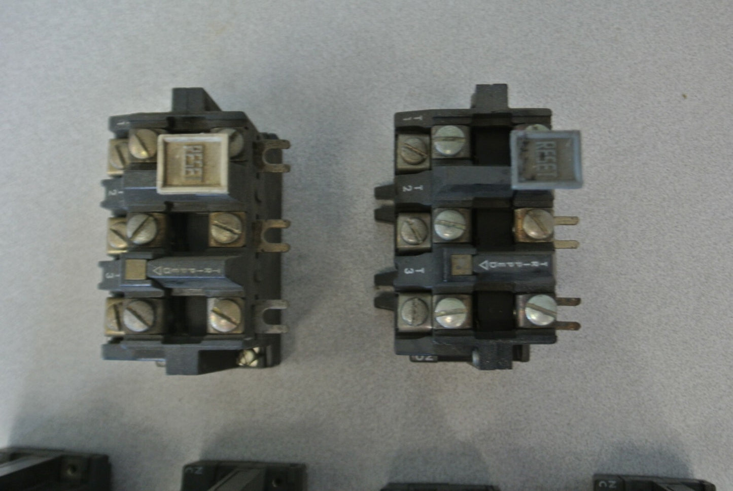 LOT of 10 / A-B 42185-800-01 OVERLOAD RELAY 120-600VAC, MAKE 7200VA, BREAK 720VA