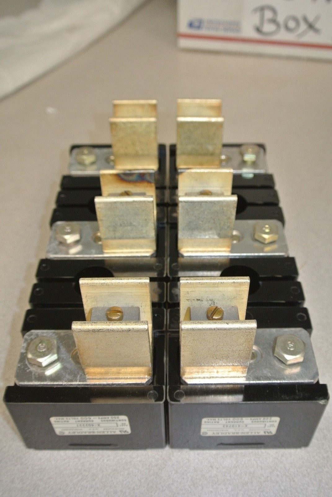 ALLEN-BRADLEY 1491-N433 FUSE BLOCK - 101-200A, 250-600V, 3P - NEW SURPLUS