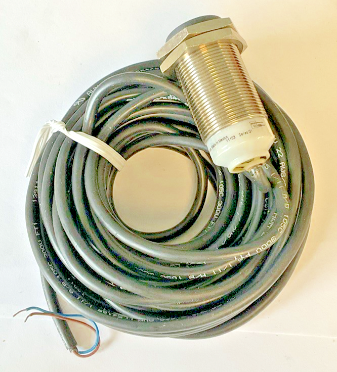 EATON E57-30LE22-A10 INDUCTIVE SENSOR, TUBULAR HOUSING 132VAC 2W 500MA