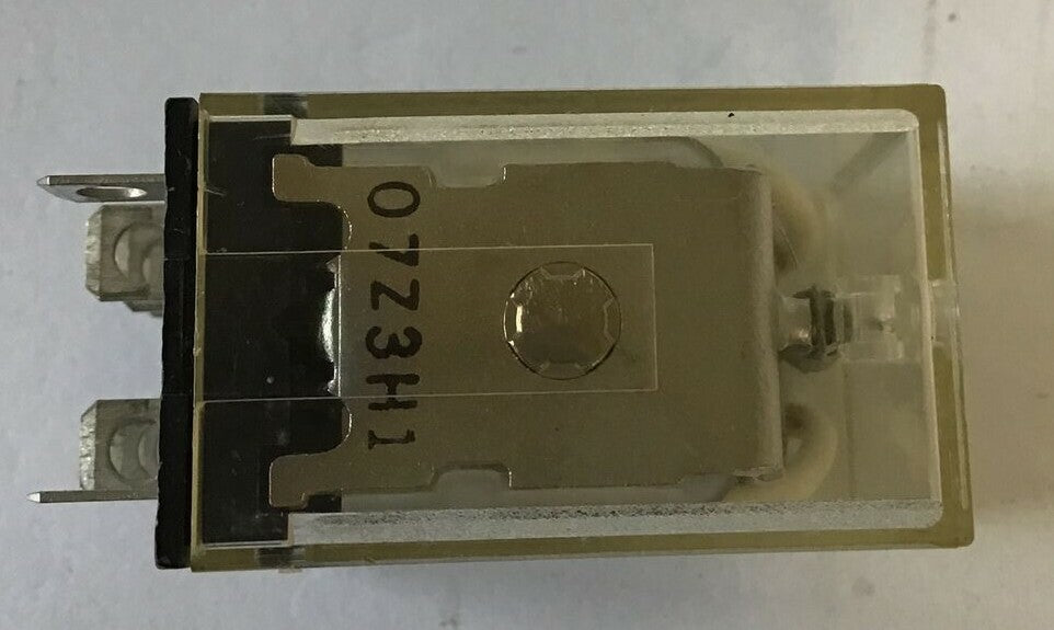 OMRON LY2 RELAY 24VDC 12A 240VAC ***LOTOF9***