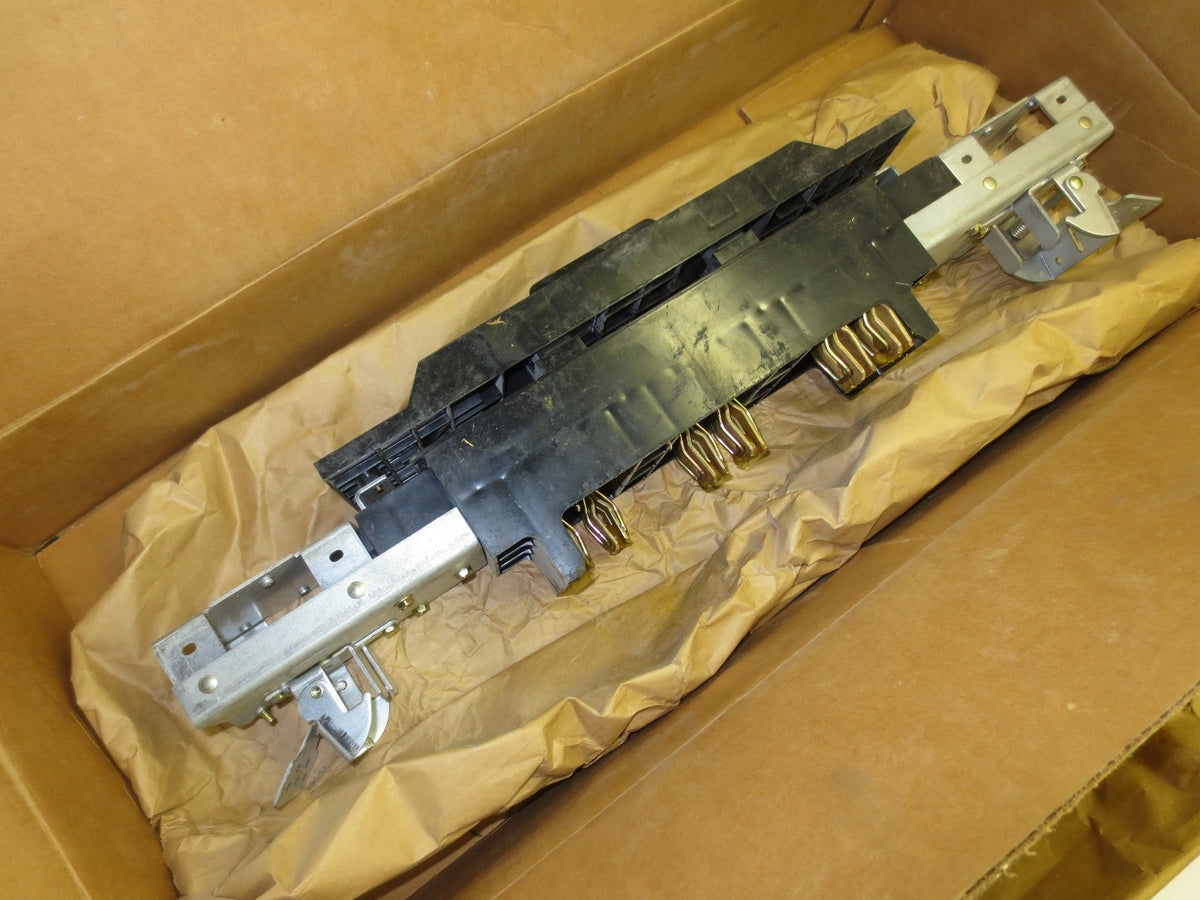 GE AMC6EY CIRCUIT BREAKER MODULE, MODEL 1 - 200A, 6-POLE, 480Y/MAX