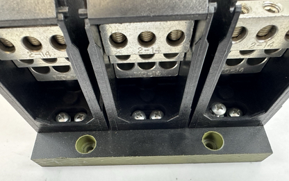 SQUARE D 9080-LBFA369136 3P 335A 600V POWER DISTRIBUTION BLOCK
