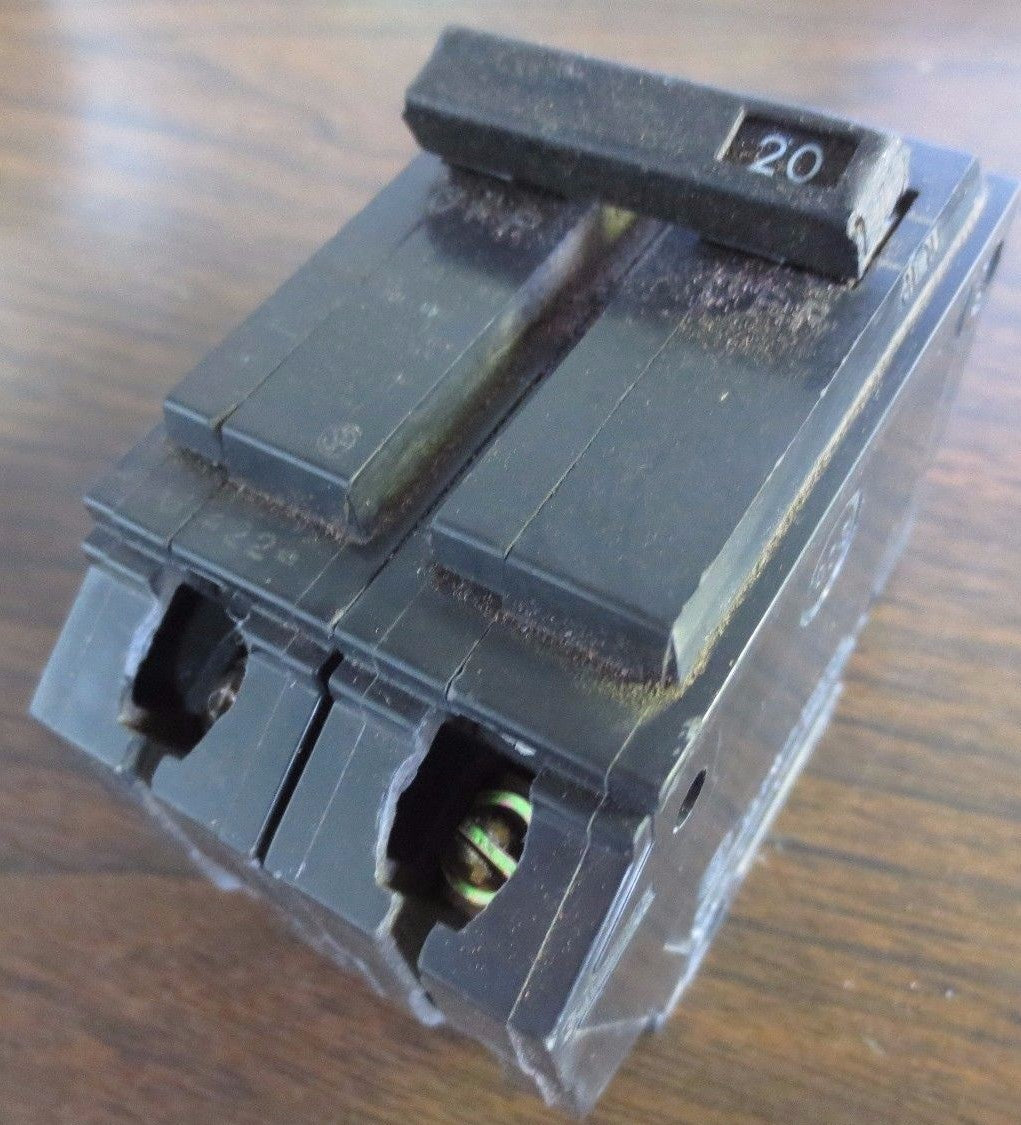 GE THQL2120 Q-LINE CIRCUIT BREAKER COMMON-TRIP - 20A, 120/240V, 2-POLE