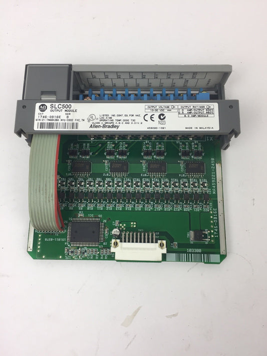 ALLEN BRADLEY 1746-0B16E OUTPUT MODULE SER B SLC500 10-30 VDC