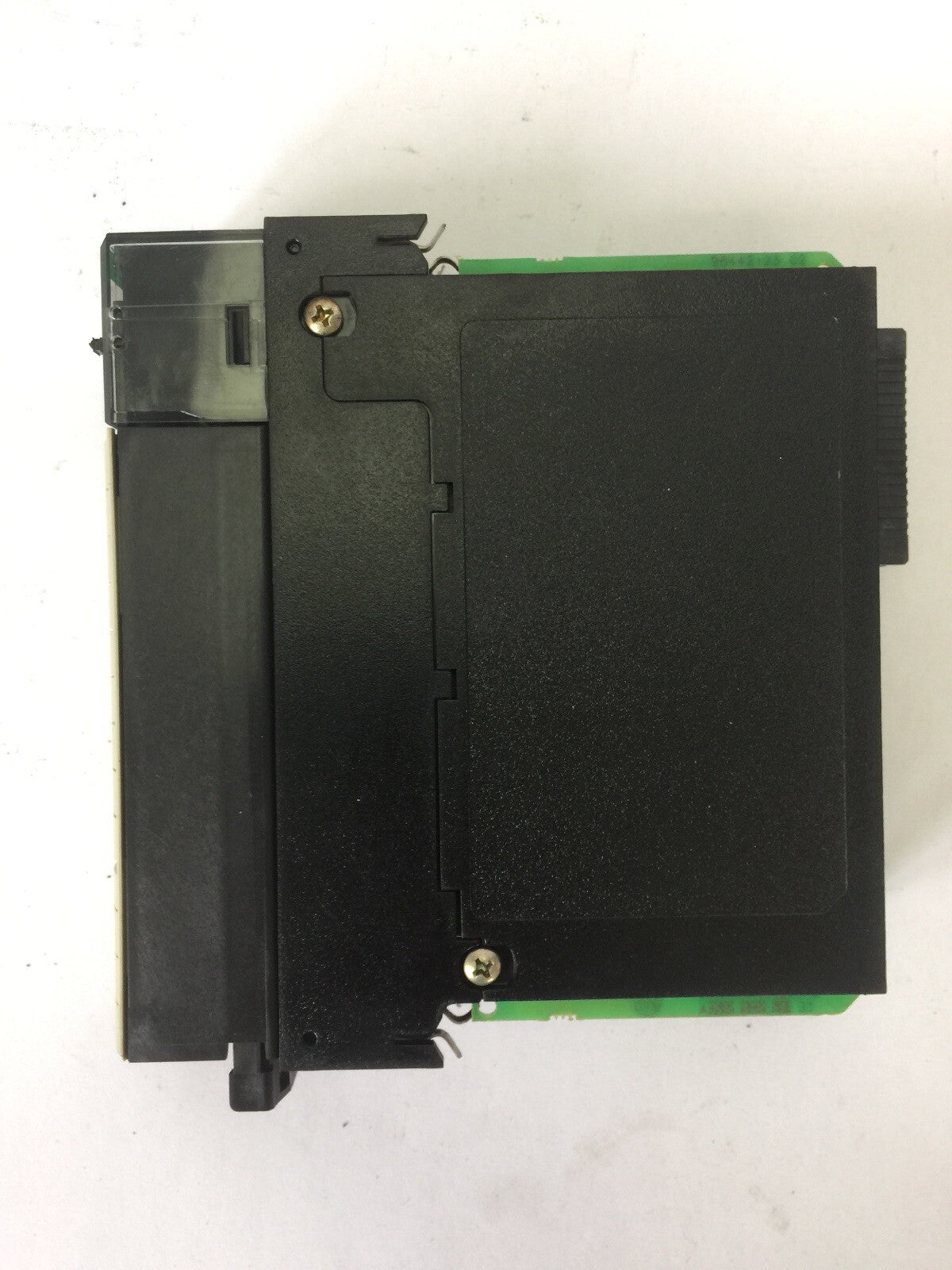 ALLEN BRADLEY 1756-0B32 DC OUTPUT SER A DC OUT 32PT 10-31.2VDC