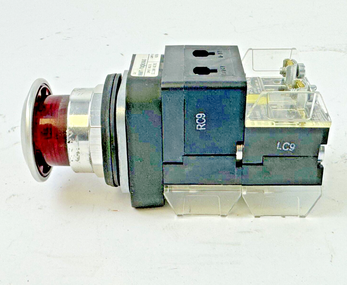 ALLEN-BRADLEY - 800T-FXTQH2RA5 SER. U - RED MUSHROOM PUSH/PULL BUTTON W/ BLOCK