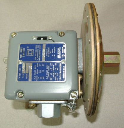 SQUARE D 9012 AKW-1 - AIR LIMIT SWITCH -  NEW SURPLUS