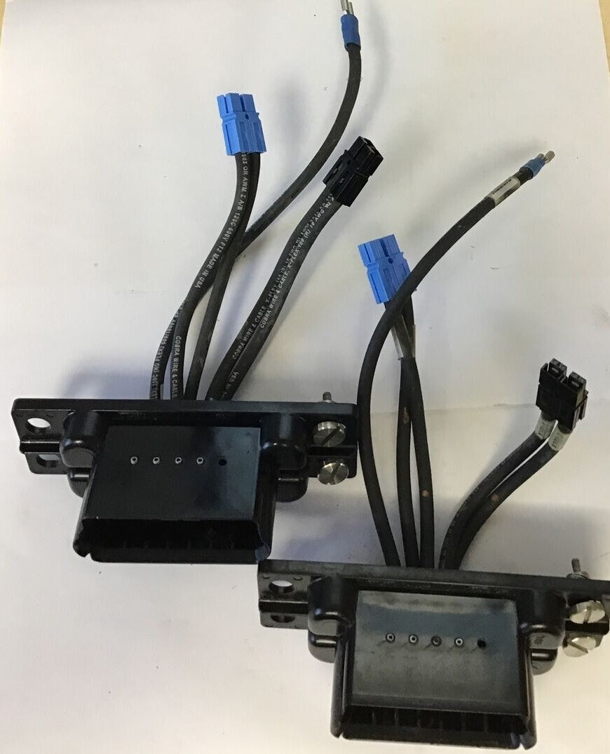 870-6609 CONNECTOR PC-V A1426-APP 3-5681****LOTOF2****