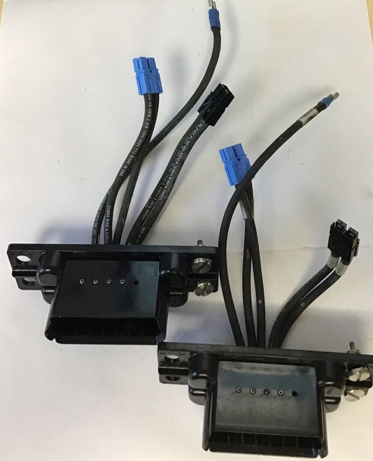 870-6609 CONNECTOR PC-V A1426-APP 3-5681****LOTOF2****